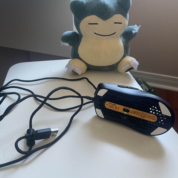 Glorious Model O USB Gaming Mouse - Picture 2 of 2